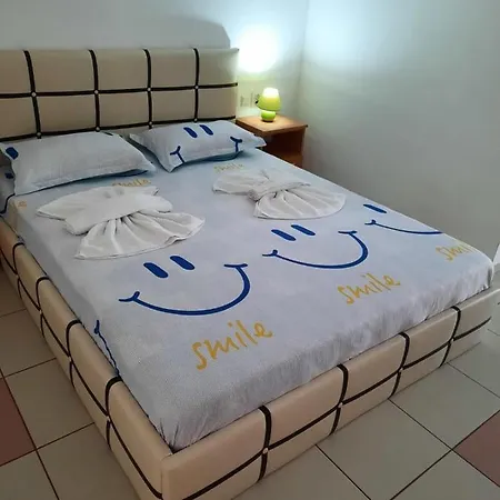 Casa Rares