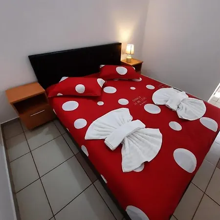 Casa Rares *