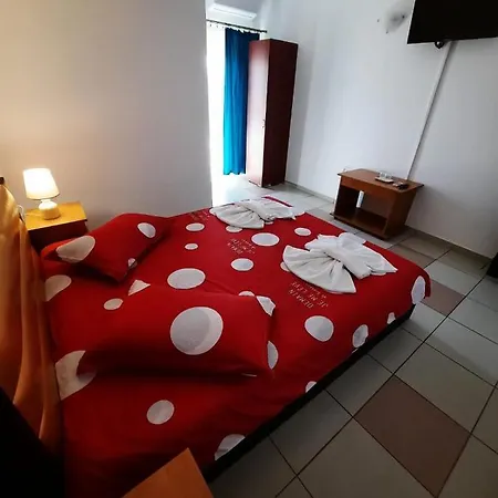 Casa Rares