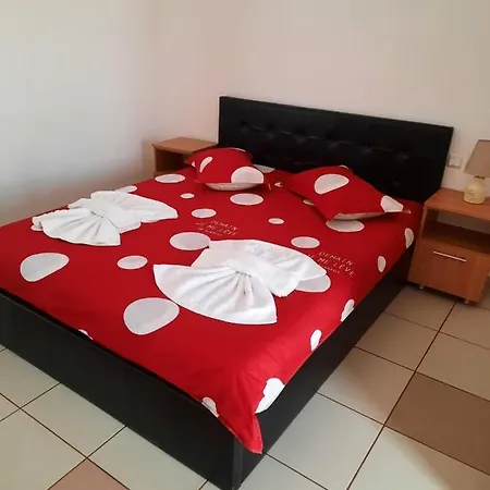 Casa Rares