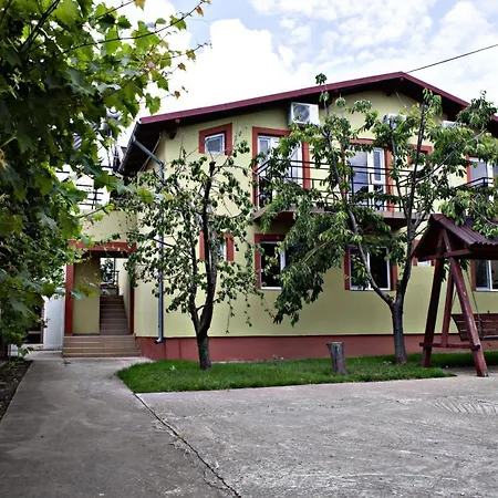 Guest house Casa Rares *